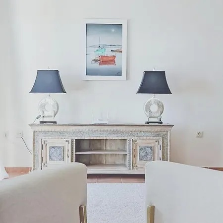 Stylish 3 Bedroom, 2 Bath With Sun Terrace, Gorgeous Sea Views, Air Conditioning, Wi-fi & Communal Swimming Pool * La Herradura (Granada)